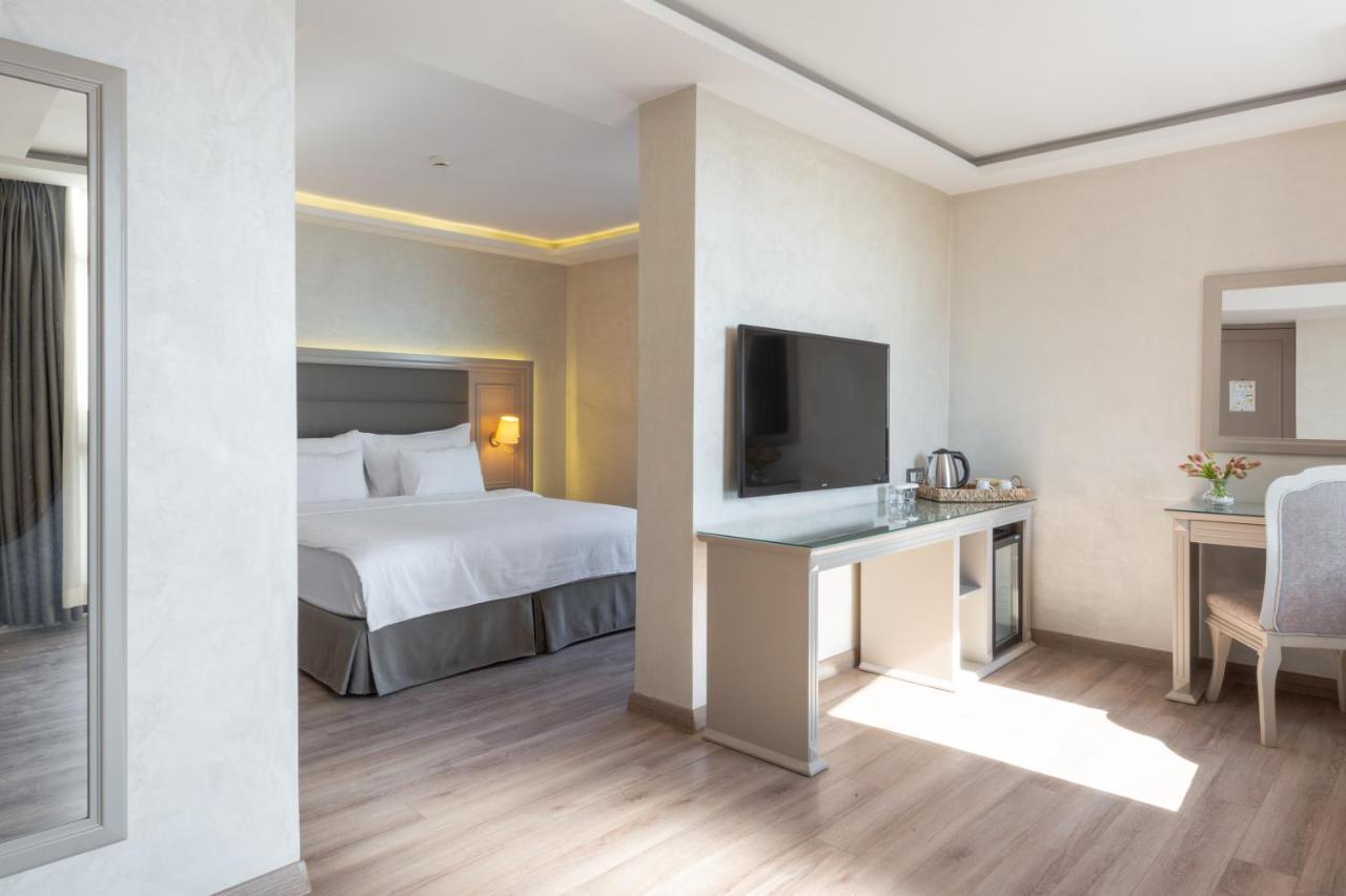 Antik Hotel Provincia di Istanbul Esterno foto