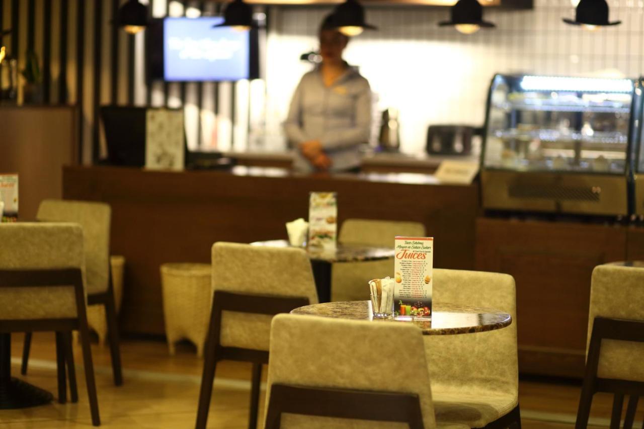 Antik Hotel Provincia di Istanbul Esterno foto