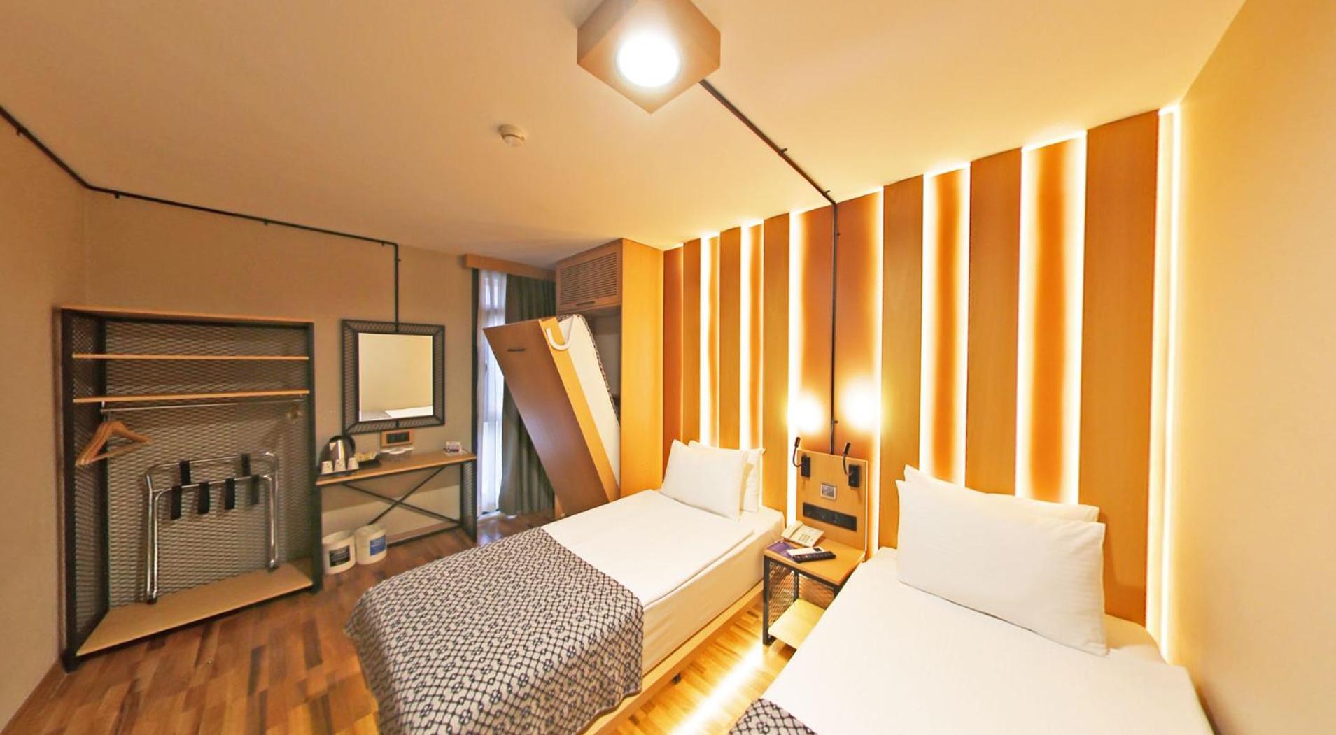 Antik Hotel Provincia di Istanbul Esterno foto