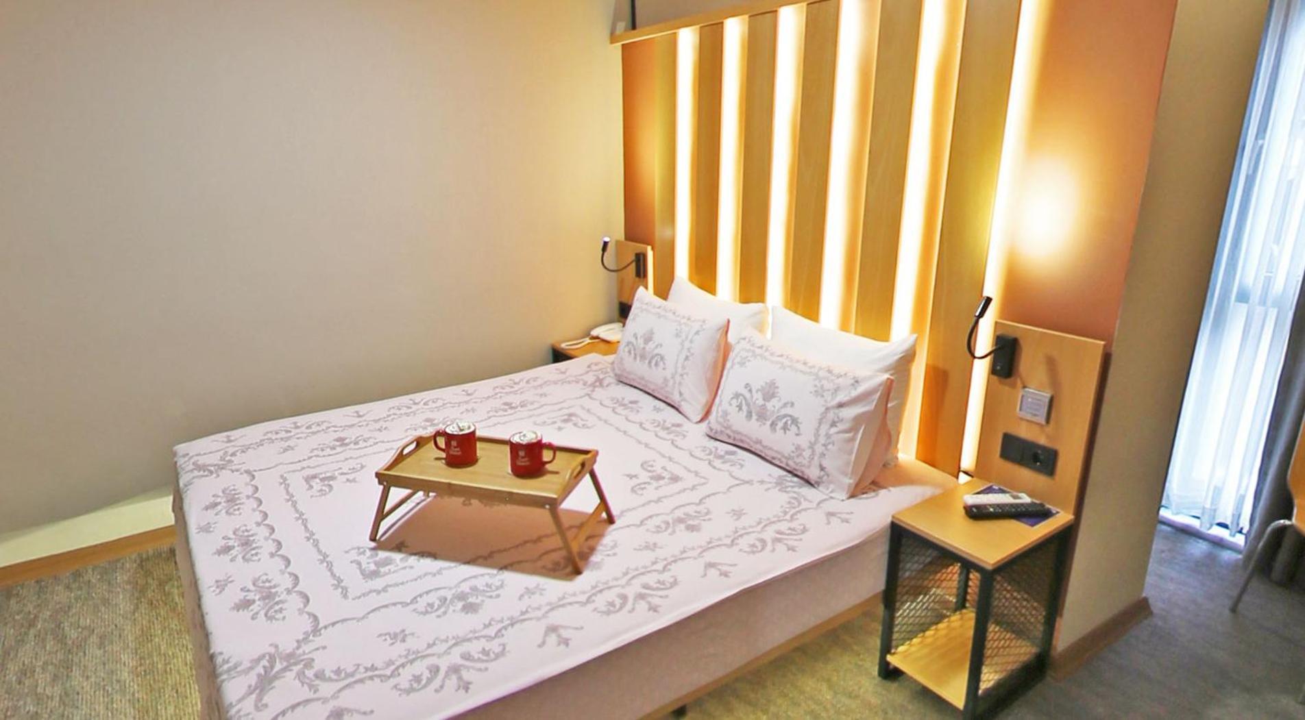 Antik Hotel Provincia di Istanbul Esterno foto